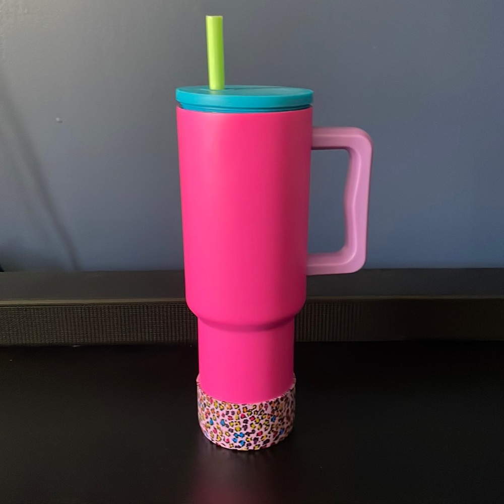 Simple Modern Cup